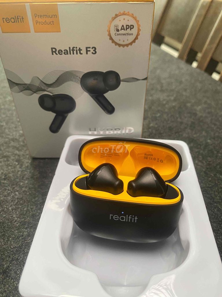 Tai nghe Realfit F3 Chống ồn Hybrid Đen. Mua bán Tivi, Âm thanh tại Quận Sơn Trà Đà Nẵng được đăng bởi Bé Mập hình 1