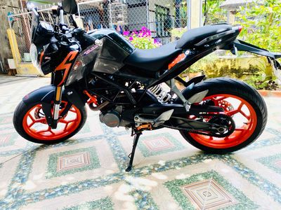 KTM duke 200. Mua bán Xe máy tại Thành phố Bến Tre Bến Tre được đăng bởi Truong Đăng