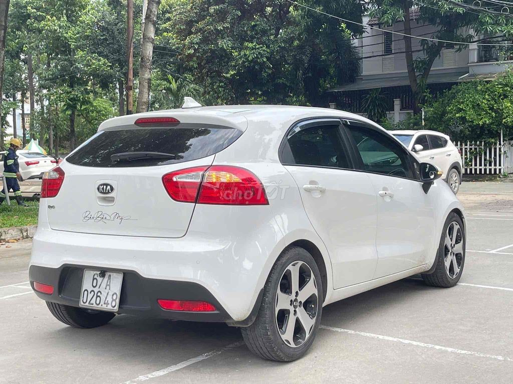 Kia Rio 2014 1.4 AT Hatchback Nhập Nguyên Chiếc. Mua bán Ô tô tại Quận Gò Vấp Tp Hồ Chí Minh được đăng bởi Mr Thành hình 8