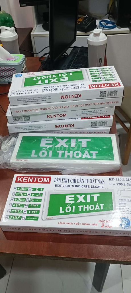 Đèn thoát hiểm KENTOM KT-110. Mua bán Đèn tại Quận Phú Nhuận Tp Hồ Chí Minh được đăng bởi Mr Hòa hình 1