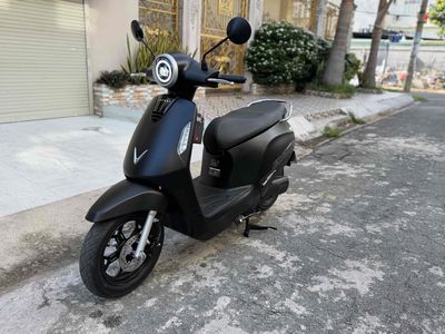 Xe máy điện VinFast Evo Grand 2026 Đen mua pin