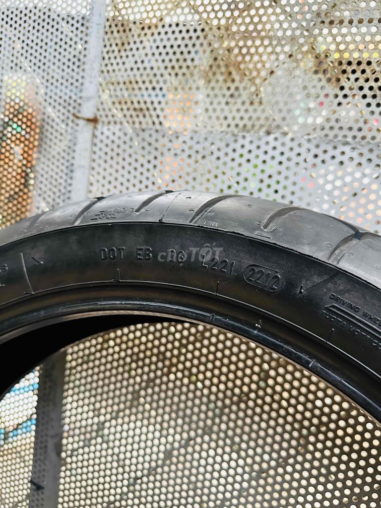 Vỏ Metzeler Sh300i Blauer 2012 lướt. Mua bán Phụ tùng xe tại Huyện Hóc Môn Tp Hồ Chí Minh được đăng bởi Huỳnh Công Thành hình 3