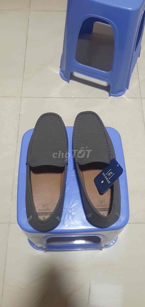 Giày lười nam George da lộn size 9. Mua bán Giày dép tại Quận 3 Tp Hồ Chí Minh được đăng bởi tô tồ  hình 1