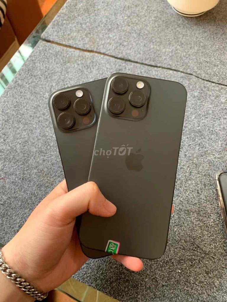 iPhone 16 Pro Max 256GB Đen - Bản Quốc Tế. Mua bán Điện thoại tại Quận Cầu Giấy Hà Nội được đăng bởi Long blue 9x hình 1