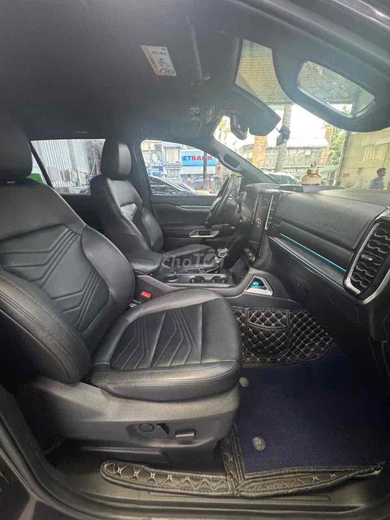 🚗 Ford Everest Titanium 2022 1 cầu đi ít. Mua bán Ô tô tại Quận 3 Tp Hồ Chí Minh được đăng bởi Phan Nguyễn Quốc hình 5