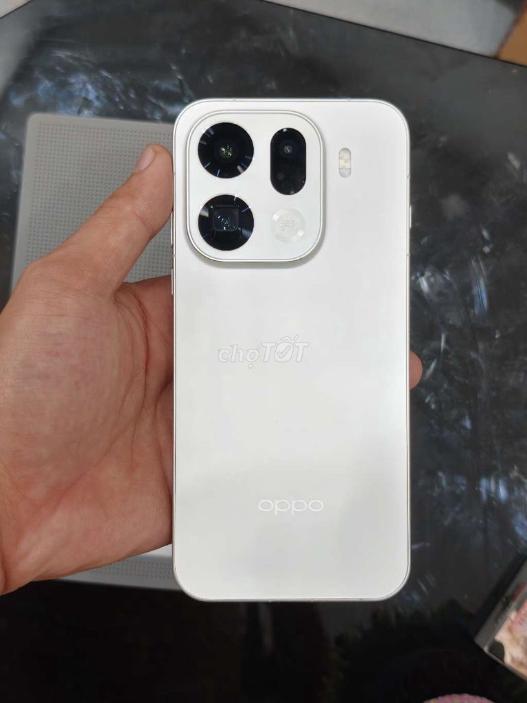 Oppo Find X9 Pro 256GB Trắng Như mới. Mua bán Điện thoại tại Quận Hải Châu Đà Nẵng được đăng bởi phuc nguyen hình 1