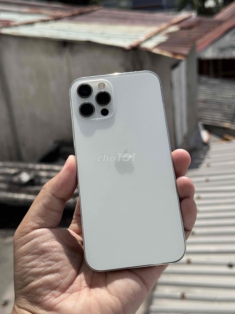iPhone 12 Pro 256GB Trắng bán hoặc đổi dòng khác. Mua bán Điện thoại tại Thành phố Vũng Tàu Bà Rịa - Vũng Tàu được đăng bởi Long hình 1