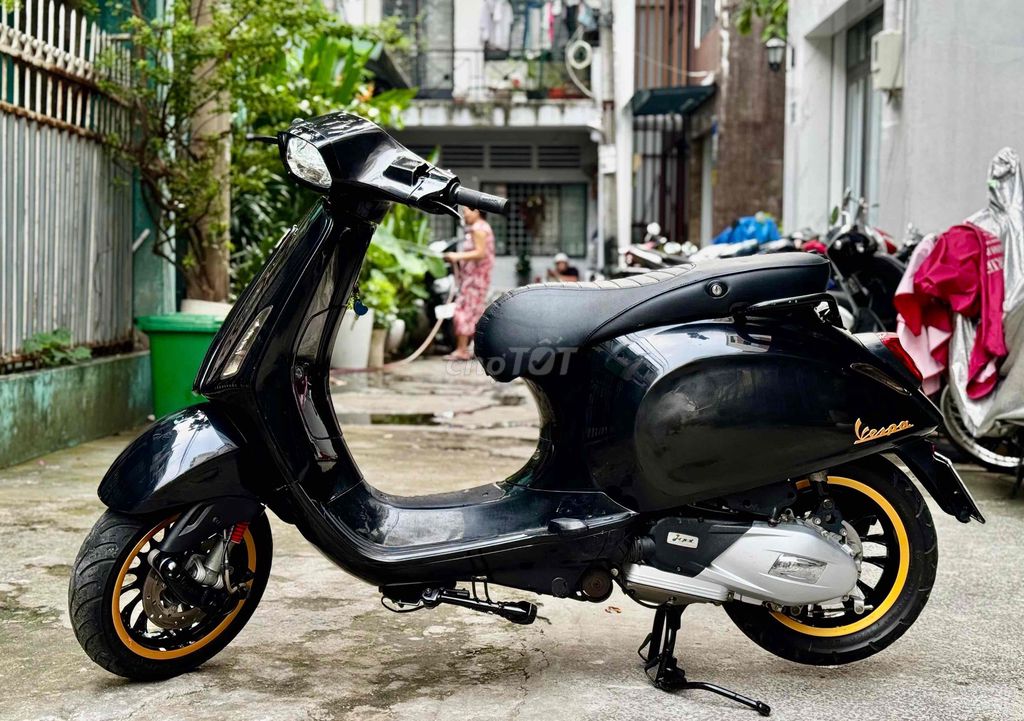 Vespa Sprint 125cc sporty bstp chính chủ cần bán. Mua bán Xe máy tại Quận Gò Vấp Tp Hồ Chí Minh được đăng bởi Khanh hình 6
