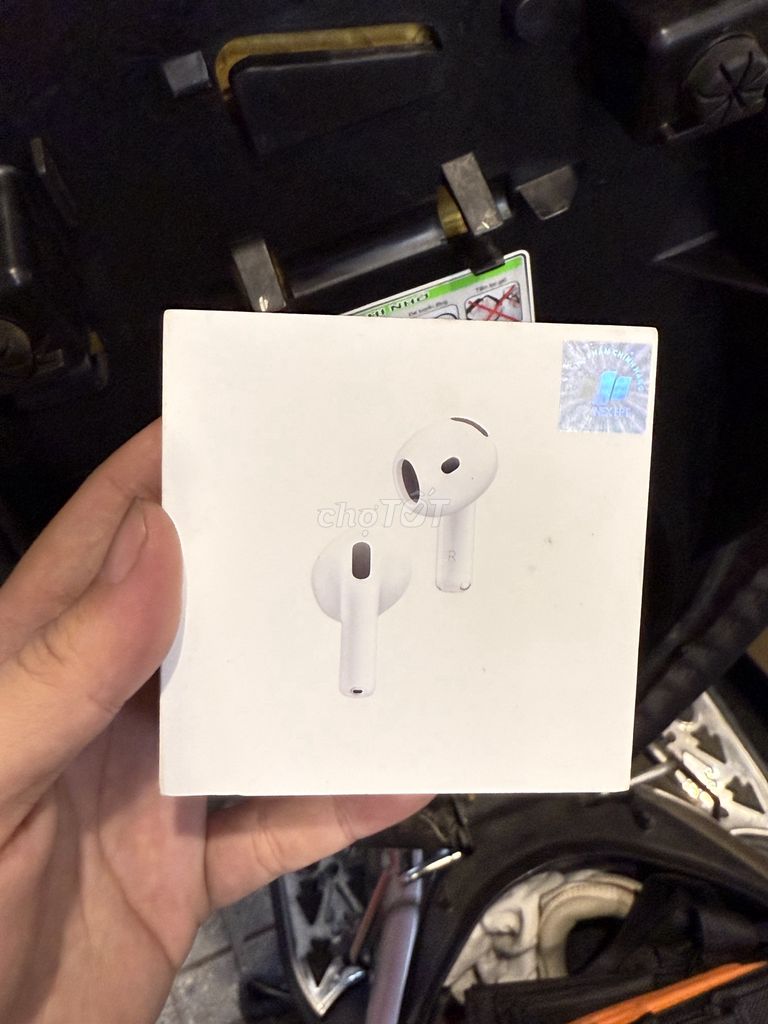 Tai nghe Airpods 4 ANC mới 99% còn bảo hành