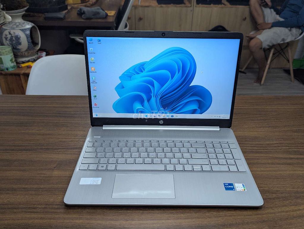 HP 15-FQ i5-1135G7/8GB/512GB Mẫu Thời Trang Đẹp 90. Mua bán Laptop tại Thành phố Thuận An Bình Dương được đăng bởi LAPTOP VŨ PMV  hình 1
