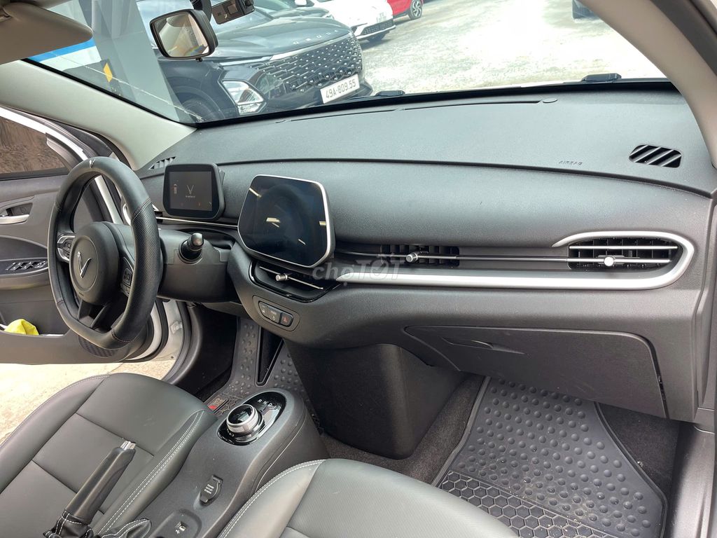 VinFast VF5 2025 Plus Trắng 5000 km. Mua bán Ô tô tại Thành phố Thủ Đức Tp Hồ Chí Minh được đăng bởi Mr Duy hình 6