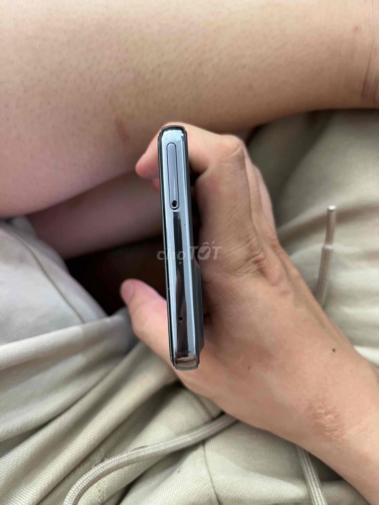 Samsung Galaxy A73 5G 128GB Đen. Mua bán Điện thoại tại Quận 12 Tp Hồ Chí Minh được đăng bởi Ngô Văn Sơn hình 1