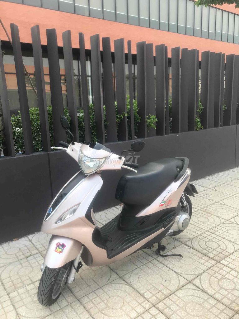 Piaggio Fly 125 Fi đời 2012 xe đẹp