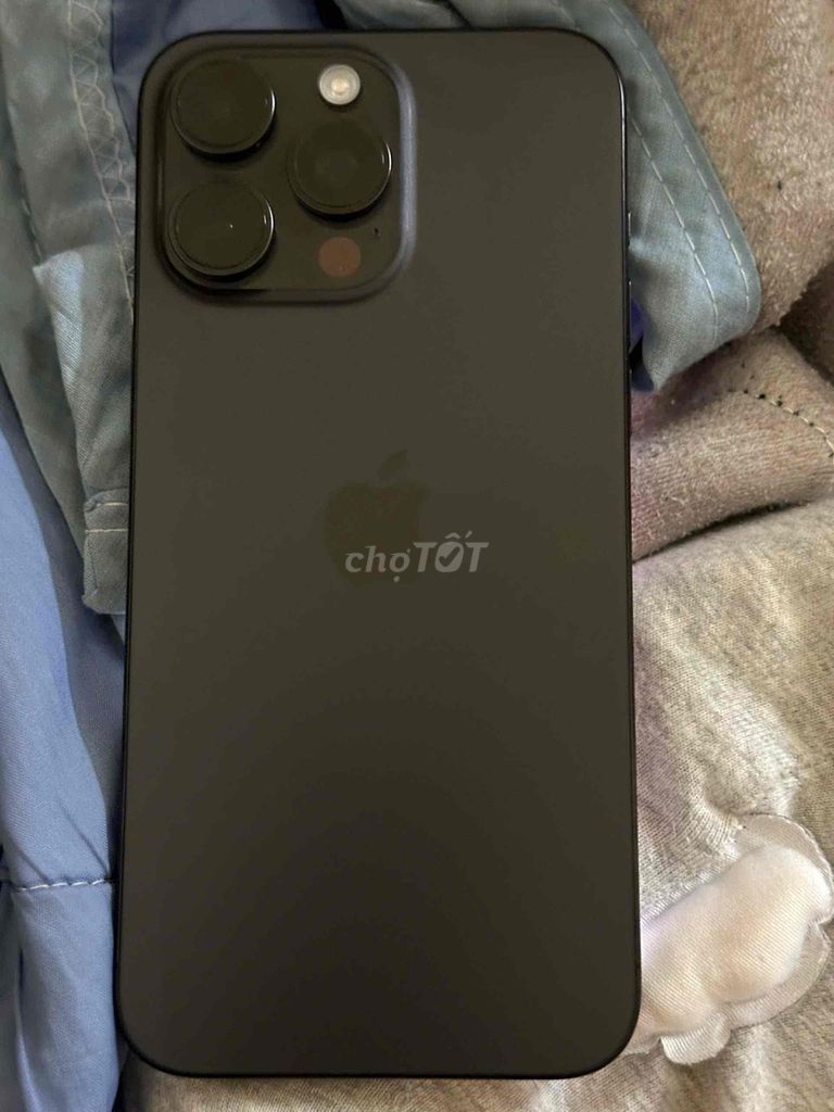 iPhone 15 Pro Max 256GB Đen Mỹ zin full đẹp như hì. Mua bán Điện thoại tại Quận 4 Tp Hồ Chí Minh được đăng bởi chuyên thu máy lạnh máy giặt hình 1