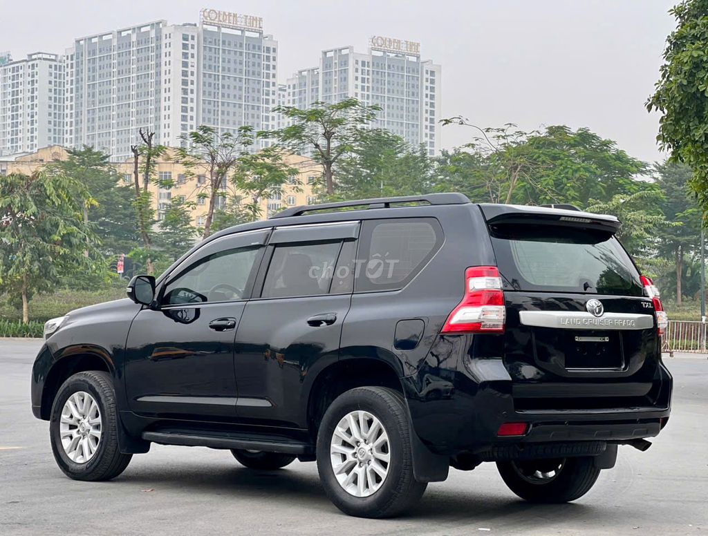 Toyota Prado 2.7 TXL 2016 Đen. Mua bán Ô tô tại Quận Bắc Từ Liêm Hà Nội được đăng bởi Lê Đức Dũng hình 3