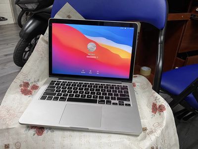 MacBook pro retina 2013..i5-2.6g.ram 16g..ssd 128G