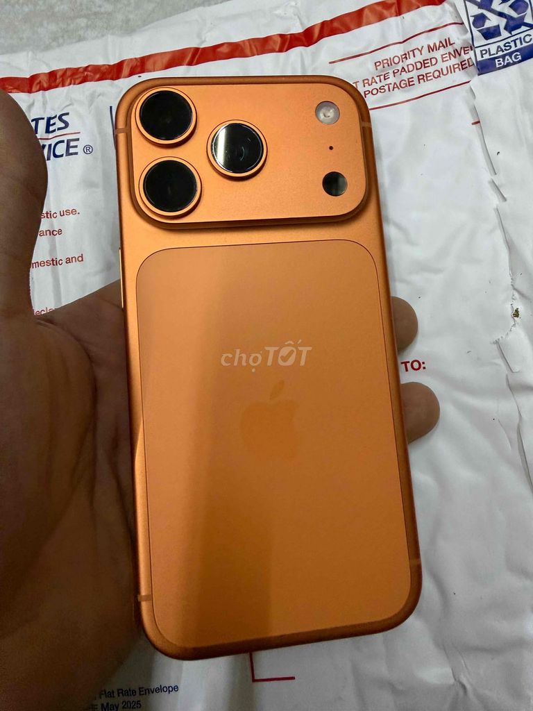 17 Pro 256gb Cam đẹp 99% Quốc tế mỹ ll/a. Mua bán Điện thoại tại Quận Gò Vấp Tp Hồ Chí Minh được đăng bởi Cửa Hàng BT Mobile Chuyên Iphone Quốc Tế Giá Tốt hình 1