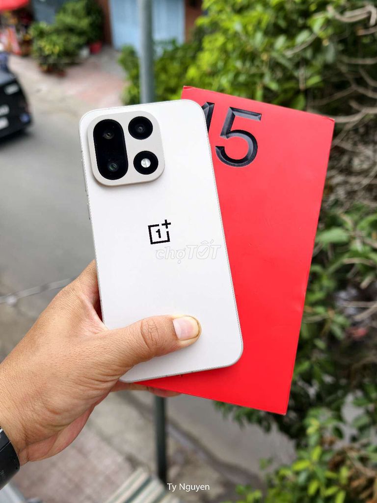OnePlus 15 16/256GB Vàng Rom Quốc tế Fullbox. Mua bán Điện thoại tại Quận 6 Tp Hồ Chí Minh được đăng bởi Đức Ty hình 1