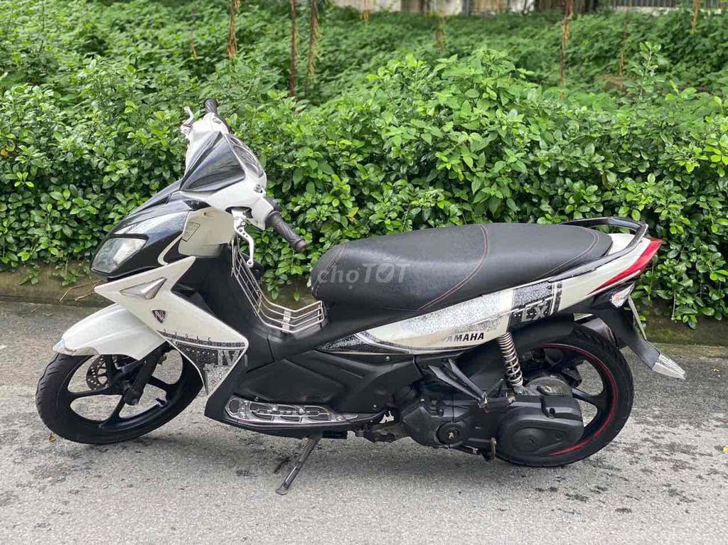 NOUVO 4 ĐĂNG KÝ LẦN ĐẦU 2015. Mua bán Xe máy tại Thành phố Thuận An Bình Dương được đăng bởi linhanh hình 3