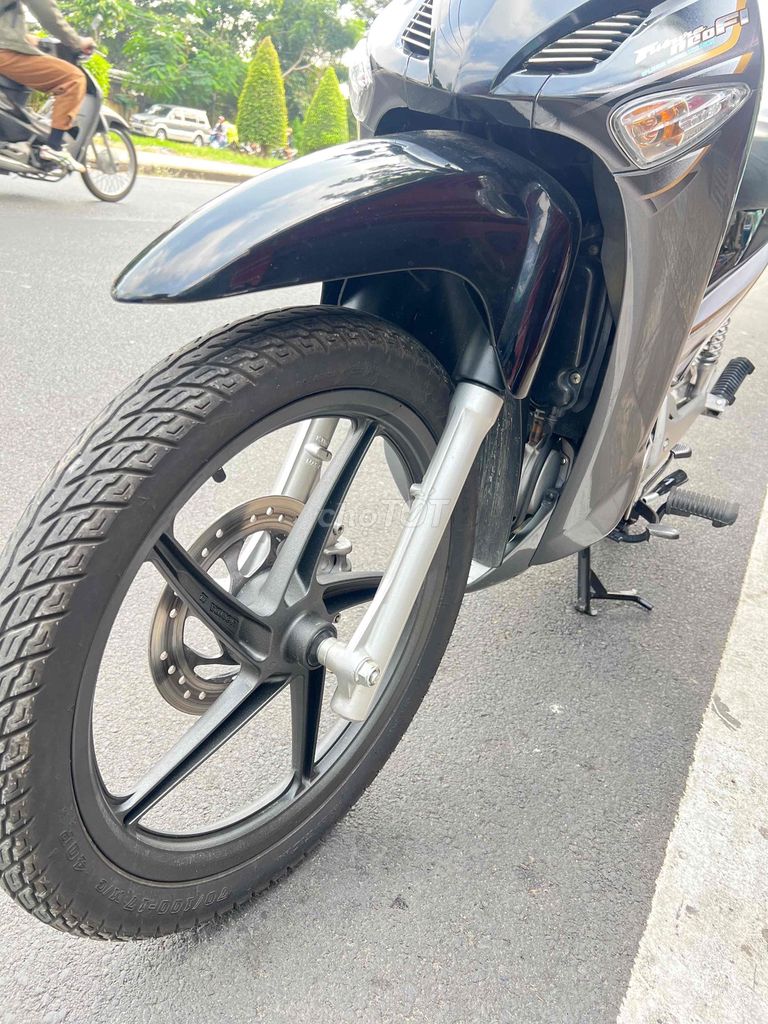 cần bán lại. Mua bán Xe máy tại Quận Tân Bình Tp Hồ Chí Minh được đăng bởi Giàu  hình 7