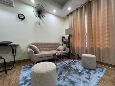 Bán bộ sofa nỉ 1m6 kèm bàn trà. Mua bán Bàn ghế tại Quận Hoàn Kiếm Hà Nội được đăng bởi Nguyễn Phi Hưởng