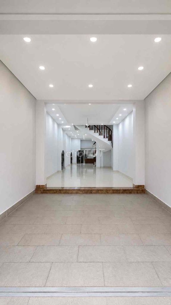 Cho thuê nhà mặt tiền kinh doanh khu Bàu Cát Q.Tân Bình 4.5x19 1 trệt