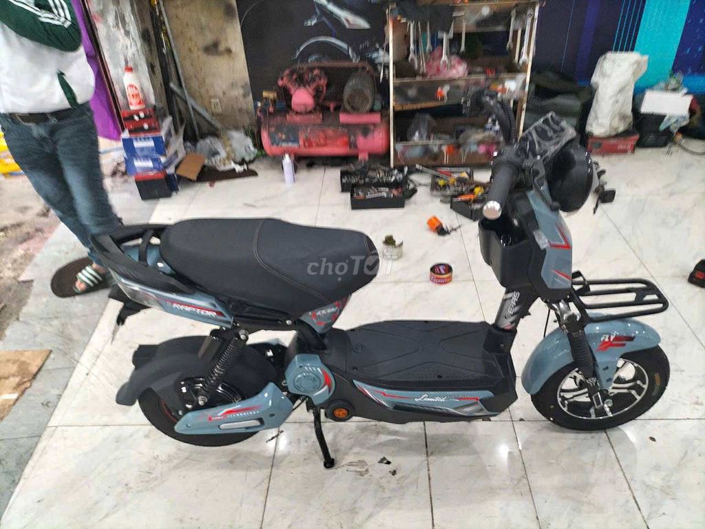 xe điện dùng được 5 tháng còn bảo hành cần bán ạ. Mua bán Xe điện tại Quận Cẩm Lệ Đà Nẵng được đăng bởi trần hồ gia cường hình 2