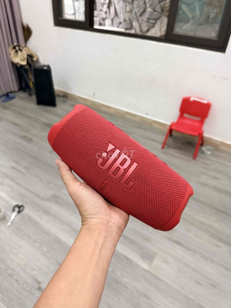 Loa Bluetooth JBL Charge 5 Đỏ đã qua sử dụng. Mua bán Tivi, Âm thanh tại Quận Liên Chiểu Đà Nẵng được đăng bởi Tuấn Lĩnh hình 1