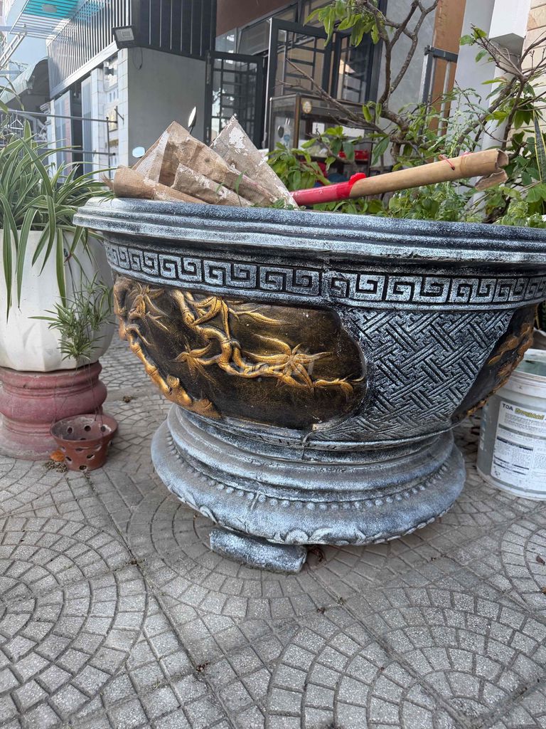 Chậu cây xi măng xám vàng 1m. Mua bán Cây cảnh, đồ trang trí tại Quận Thanh Khê Đà Nẵng được đăng bởi An Binh Binh hình 1