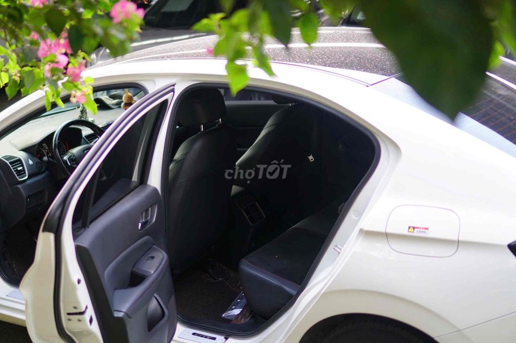 city rs 2022 mua mới từ đầu