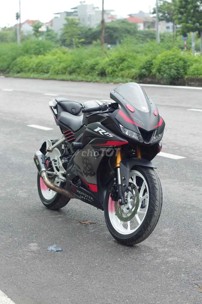 R15, 2020, mới keng, giá 30tr, hỗ trơn trả góp 0đ. Mua bán Xe máy tại Quận Nam Từ Liêm Hà Nội được đăng bởi Thành hình 1