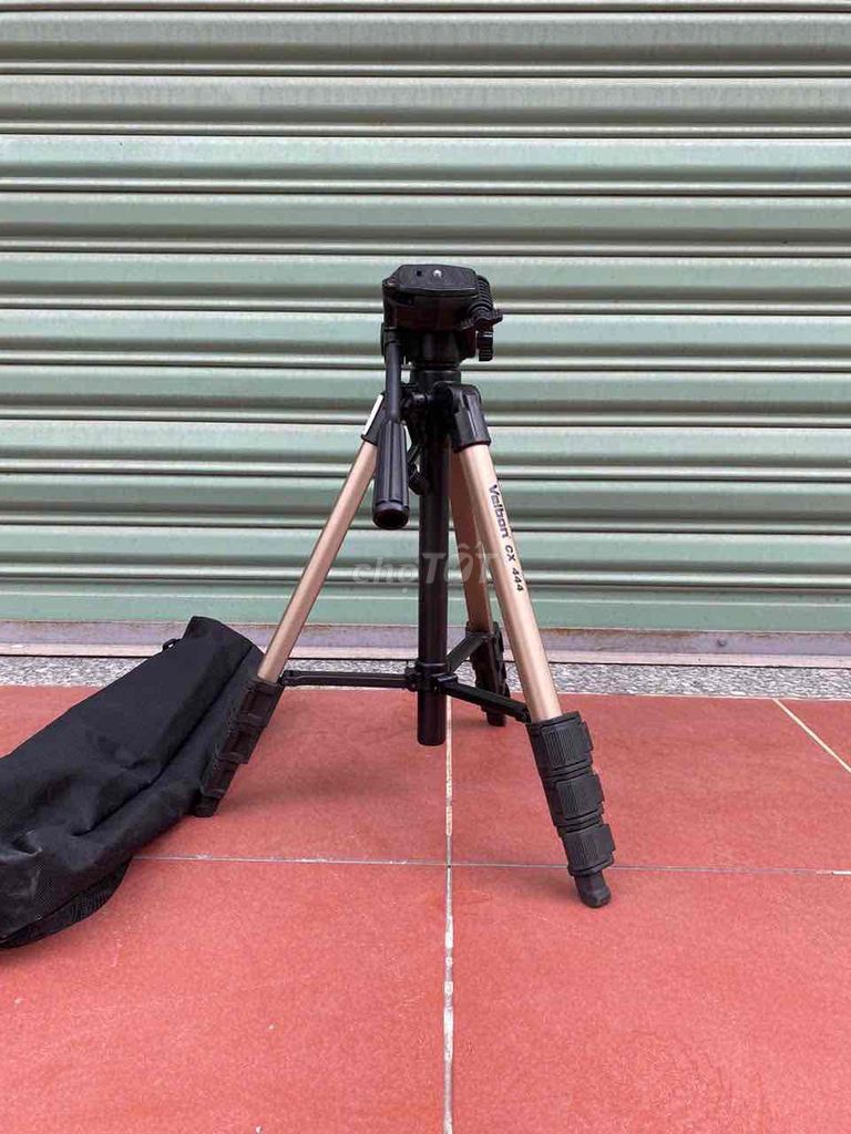 Chân máy ảnh Velbon CX 444. Mua bán Phụ kiện (Màn hình, Chuột...) tại Quận Gò Vấp Tp Hồ Chí Minh được đăng bởi Toàn Nhật hình 1