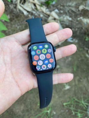 #Apple watch seri 8, Nhôm 41mm, pin 97%. Mua bán Thiết bị đeo thông minh tại Huyện Nhà Bè Tp Hồ Chí Minh được đăng bởi miền tây quê tôi