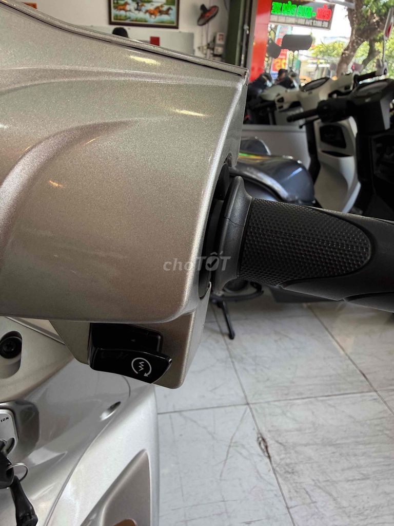 ZIN CỌP - Như Mới - FUTURE 2021 ĐK 2022 Màu Hiếm. Mua bán Xe máy tại Thành phố Rạch Giá Kiên Giang được đăng bởi XE MÁY CŨ TÂN 128 hình 15