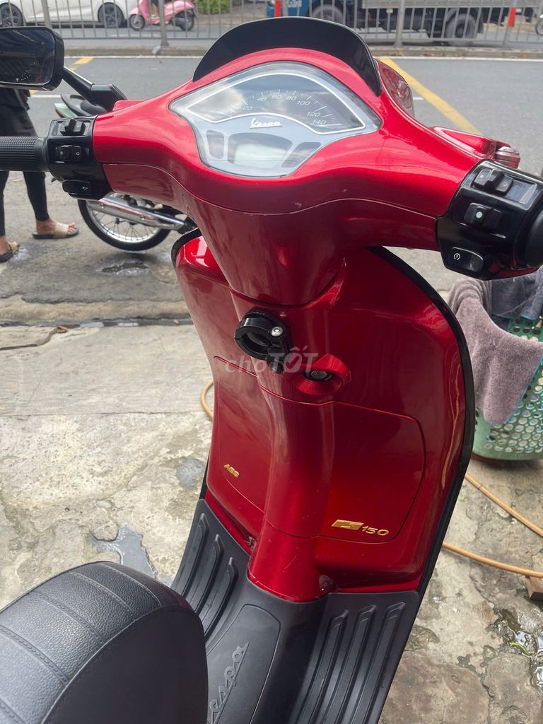 Vespa 150 spin 1 chủ tphcm. Mua bán Xe máy tại Quận 8 Tp Hồ Chí Minh được đăng bởi Tran thanh huong hình 1