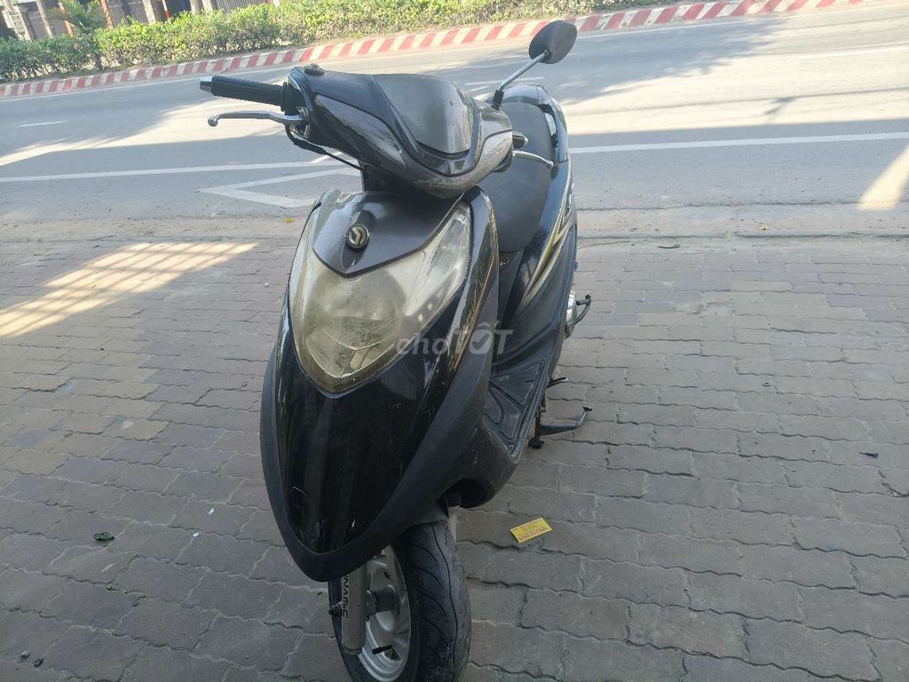 Cần bán xe tay ga Attila đĩa bay. Mua bán Xe máy tại Thành phố Thủ Dầu Một Bình Dương được đăng bởi Hoàng  hình 2