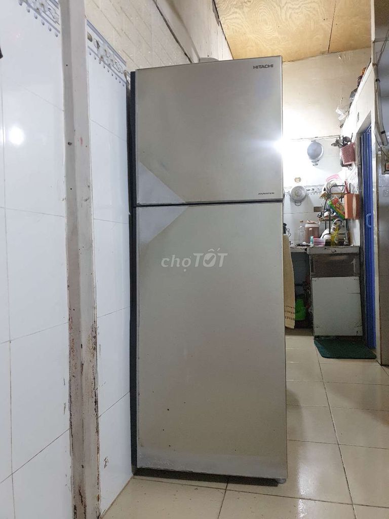 Đổi tủ lớn hơn nên dư ra pass lại ạ. Mua bán Tủ lạnh tại Quận Tân Phú Tp Hồ Chí Minh được đăng bởi Văn Bùi hình 1
