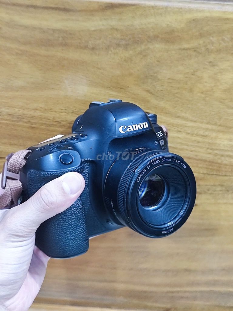 6D Mark II +  EF 50mm f/1.8 STM . Mua bán Máy ảnh, Máy quay tại Quận Liên Chiểu Đà Nẵng được đăng bởi Sơn hình 1