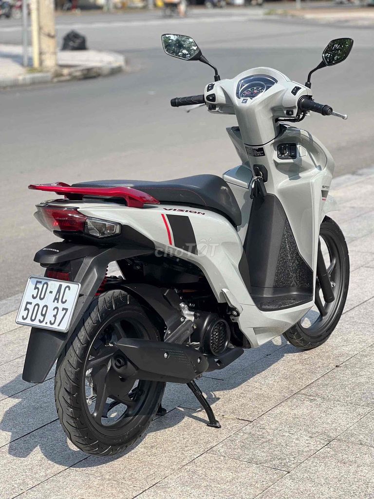 ❤️ Vision đời 2025 bánh lớn odo 1000km bstp 9c. Mua bán Xe máy tại Quận 11 Tp Hồ Chí Minh được đăng bởi Hưng Từ hình 6