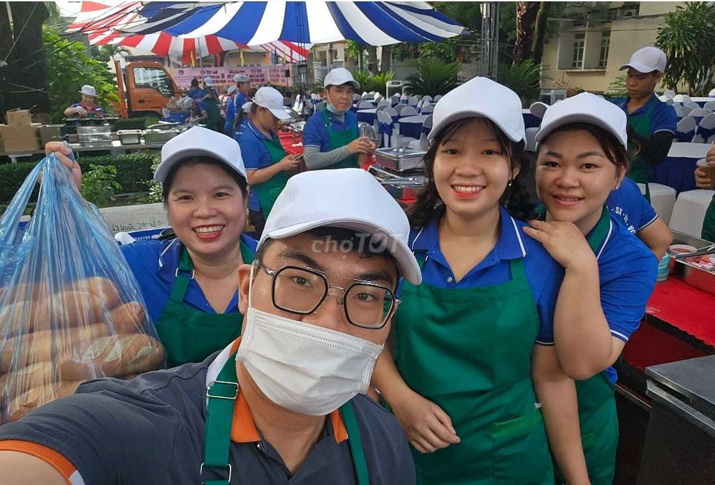Nhân viên phục vụ trường học tại Quận Bình Thạnh. Việc làm tại Quận Bình Thạnh Tp Hồ Chí Minh được đăng bởi Công ty TNHH TM DV Hữu Phước hình 4