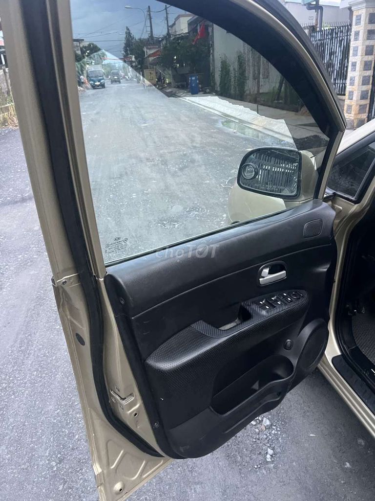 Cần bán kia caren 2009 hoặc đổi xe. Mua bán Ô tô tại Quận 6 Tp Hồ Chí Minh được đăng bởi Tony hình 8