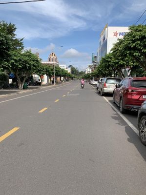 BÁN ĐẤT FULL THỔ CƯ ,MẶT TIỀN ĐƯỜNG NHỰA HỒ THỊ HƯƠNG P LONG KHÁNH. Mua bán đất tại Thành phố Long Khánh Đồng Nai được đăng bởi Mai Quốc Chung