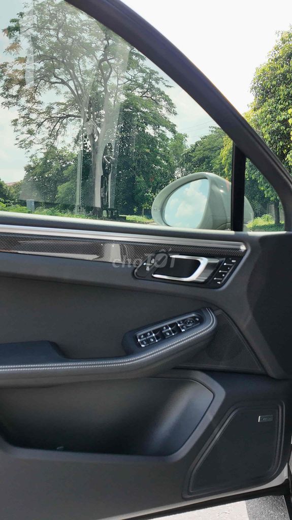 Porsche Macan 2022 Crayon siêu lướt odo chỉ 5 ngàn. Mua bán Ô tô tại Thành phố Thủ Đức Tp Hồ Chí Minh được đăng bởi Trọng Nghiêm hình 9