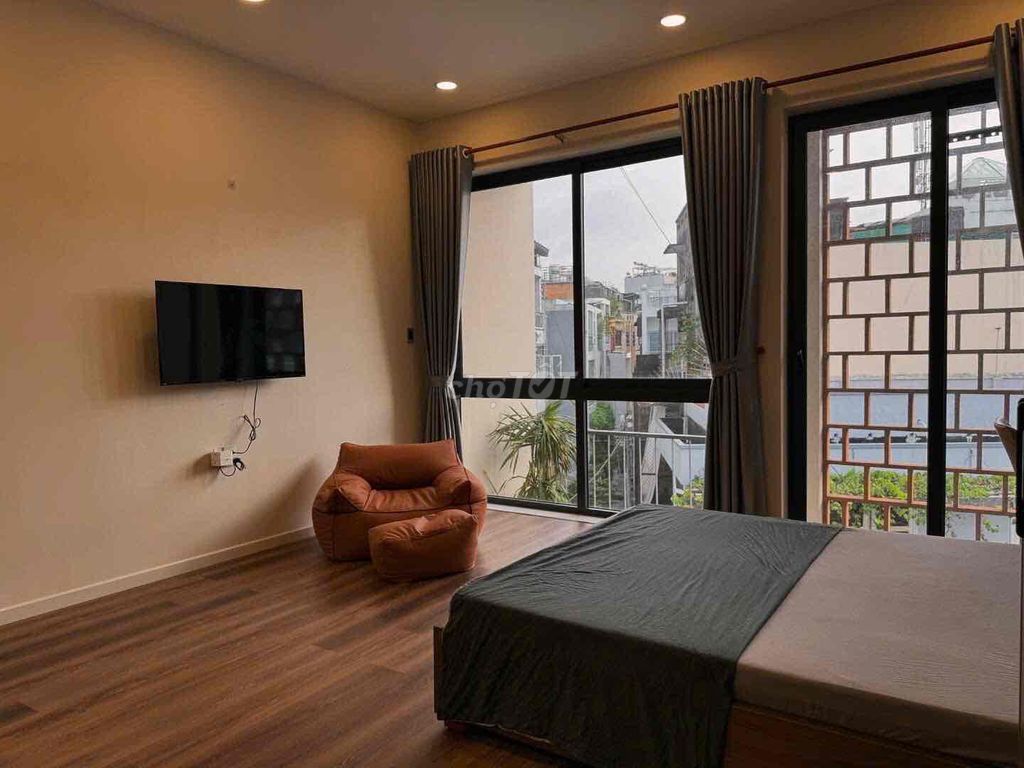 Аренда · 1 комн. · 40 м² · Quận 10, ул. Cách Mạng Tháng 8