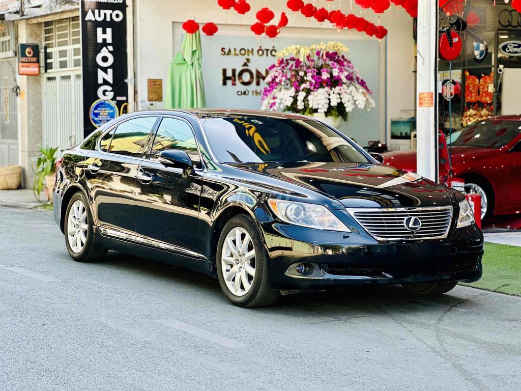 Lexus LS 460 Model 2009