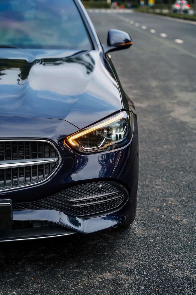 Mercedes C200 Avantgarde Plus siêu lướt 13.000km. Mua bán Ô tô tại Quận 7 Tp Hồ Chí Minh được đăng bởi Hoàn Lee Xe Lướt hình 6