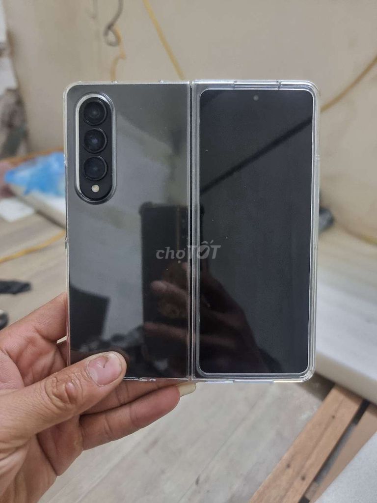 Samsung Fold 4 Đen. Mua bán Điện thoại tại Quận Hà Đông Hà Nội được đăng bởi Thảo hình 1
