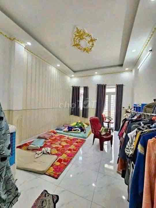 Nhà Sổ hồng riêng chính chủ ngay chợ Bình Chánh. Mua bán nhà ở tại Huyện Bình Chánh Tp Hồ Chí Minh được đăng bởi Trâm Nguyễn hình 3