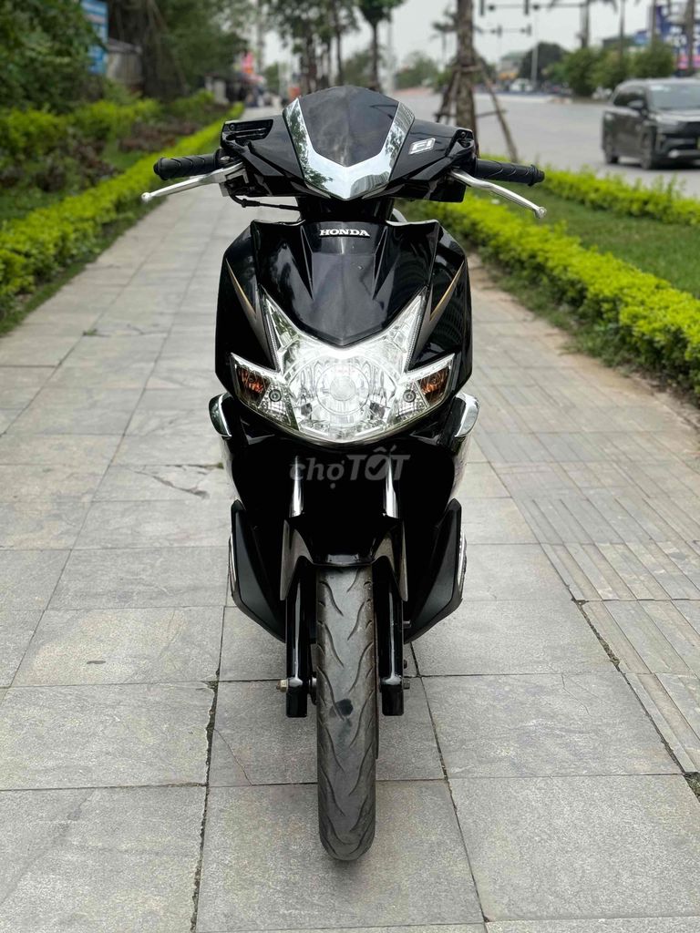honda Airblade fi 110cc đen mới 90 phând. Mua bán Xe máy tại Quận Nam Từ Liêm Hà Nội được đăng bởi Cường nguyễn hình 1