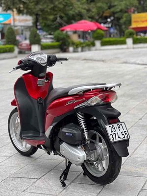 Honda SH Mode 2015 màu Đỏ. Mua bán Xe máy tại Quận Cầu Giấy Hà Nội được đăng bởi Anh Khoa